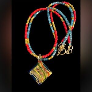 ✔️✔️Artglass Colorful Beaded Necklace with Gold Accents